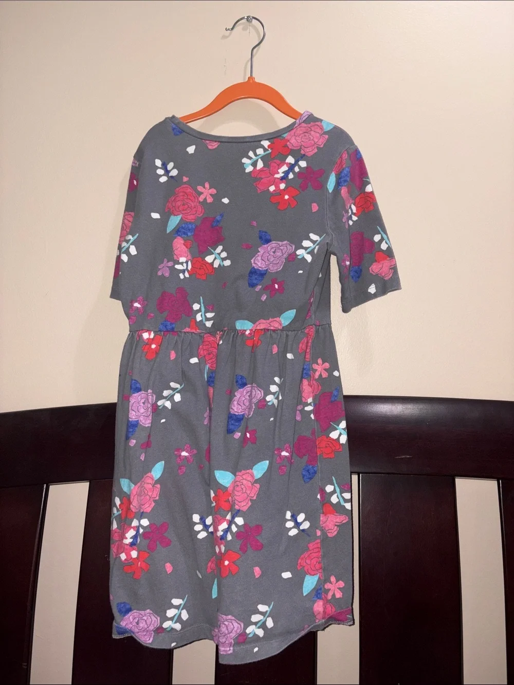 Gymboree Gray Floral Short Sleeve Dress with Pink, Red, Purple and Blue Accents